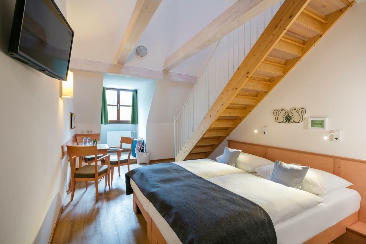 Jufa Hotel Schloss Roethelstein アドモント エクステリア 写真