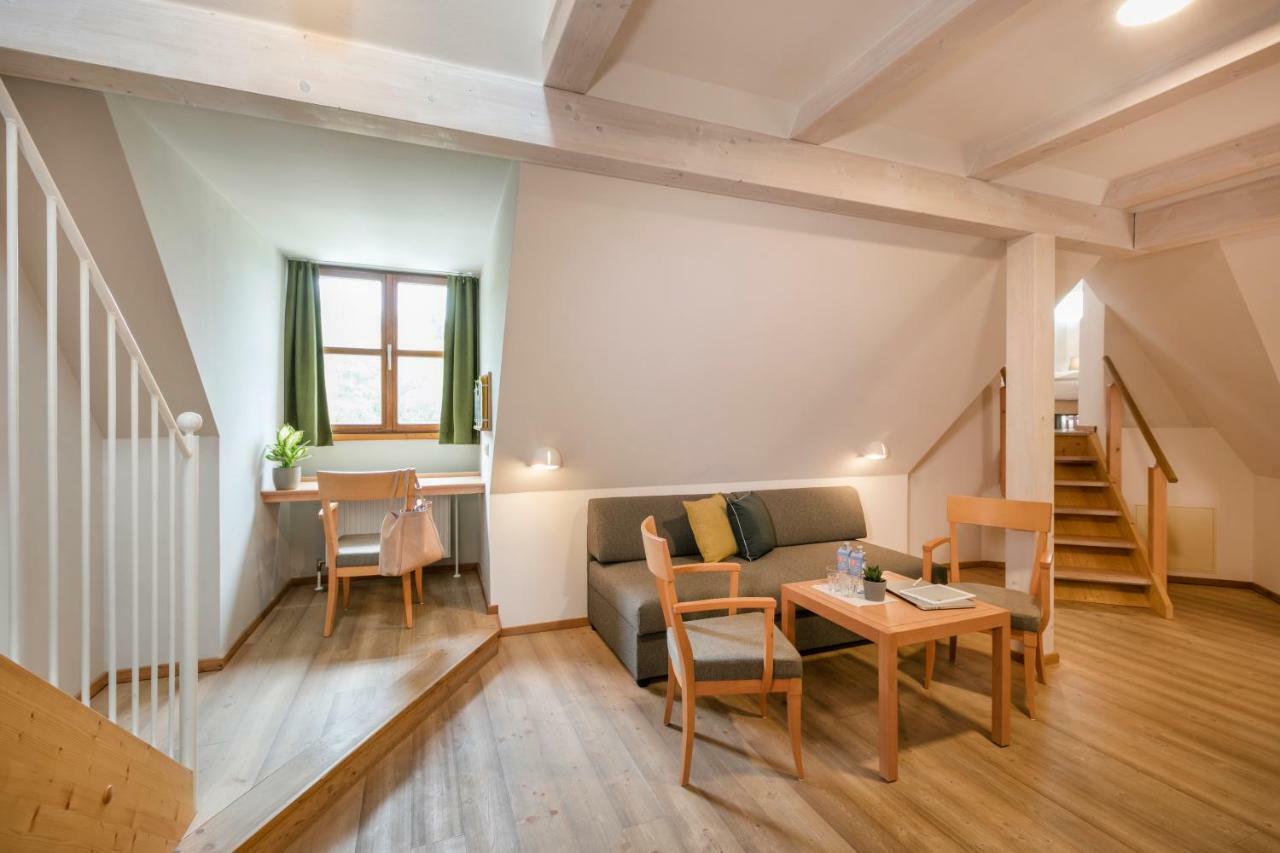 Jufa Hotel Schloss Roethelstein アドモント エクステリア 写真