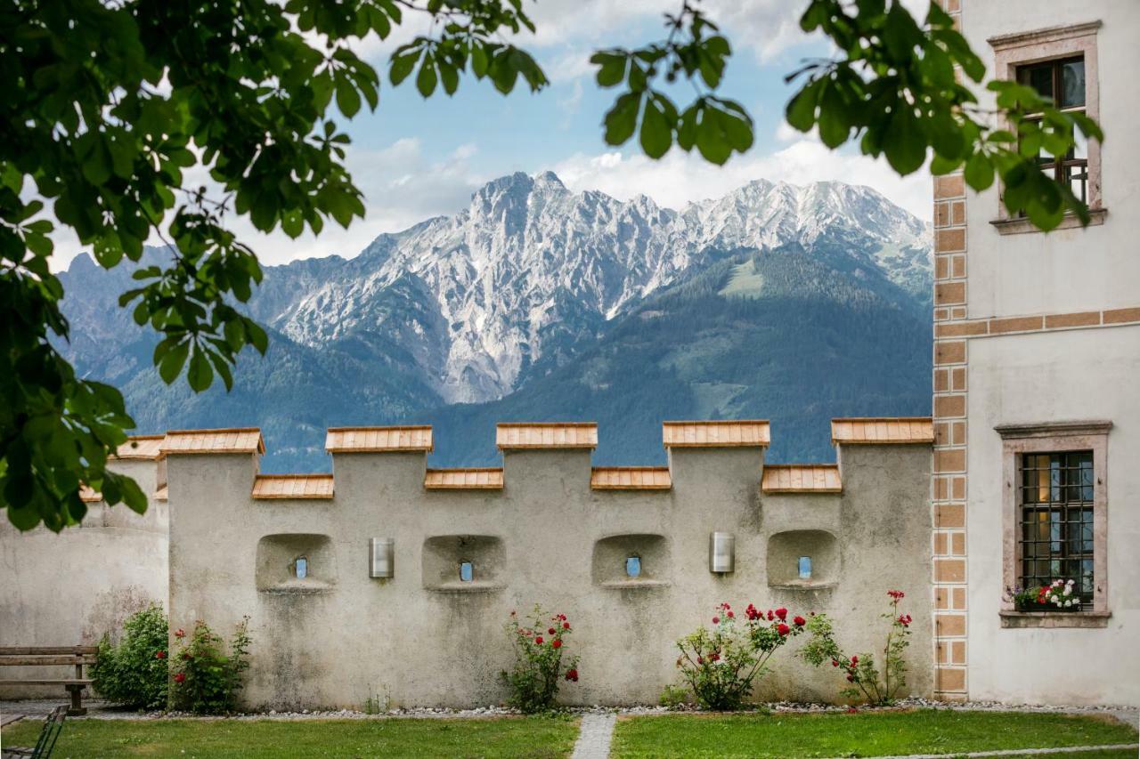 Jufa Hotel Schloss Roethelstein アドモント エクステリア 写真